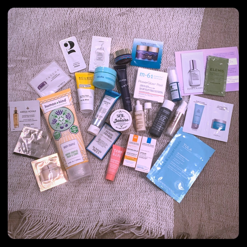 Skin care sample bundle!